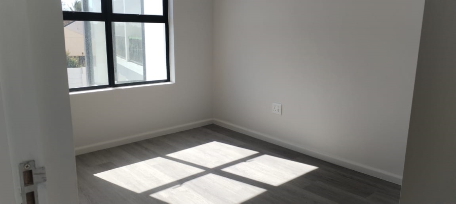 2 Bedroom Property for Sale in Table View Western Cape